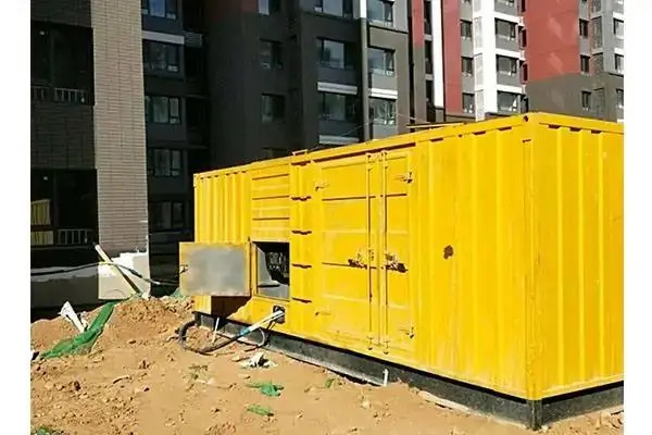 勐海发电机租赁中燃油压力过低会对发动机的哪些部件造成损坏？