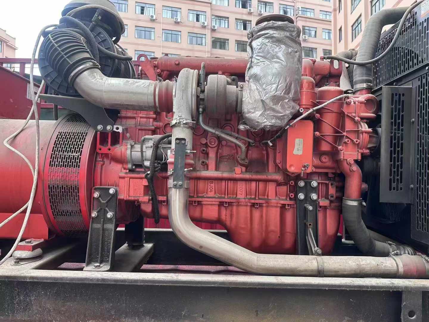 勐海如何选择适合 600kW 柴油发电机组的过载保护器？